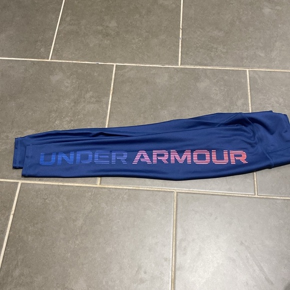 Under Armour leggings. Size small. - Picture 6 of 6